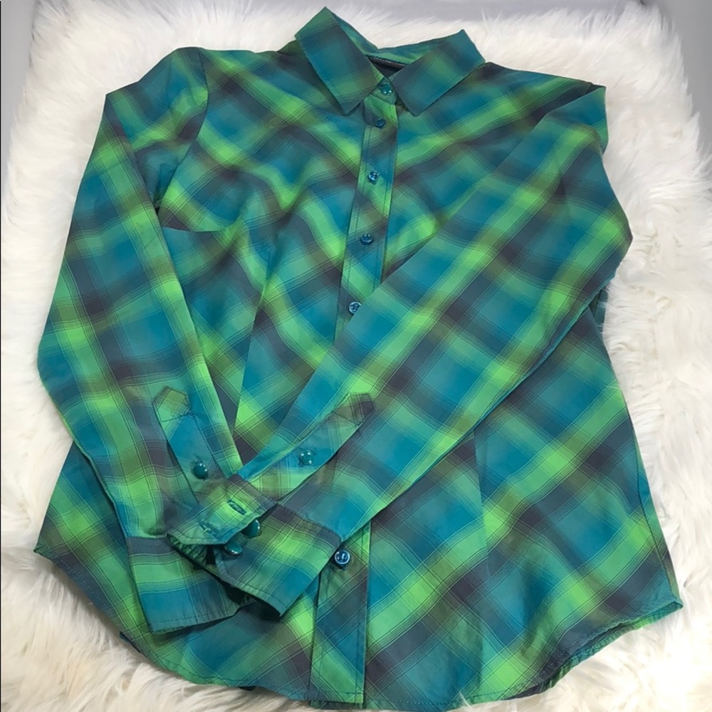 New York and Company button down size small